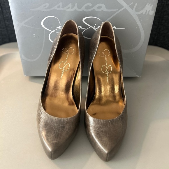 Jessica Simpson Olive Grey Onyx Leather Heels - Picture 1 of 7